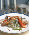 RISOTTO AUX FRUITS DE MER ACCOMPAGNÉ D’UNE SAUCE AU BASILIC 